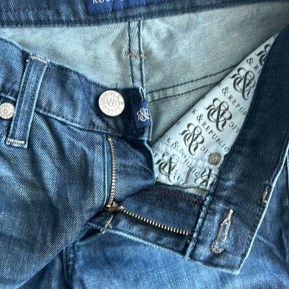 Gorgeous rock and republic jeans - Picture 3 of 6